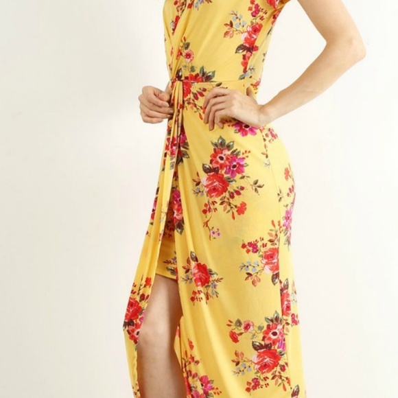 Yellow Sunny Dress - Picture 4 of 5
